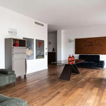 Panoramic Flat-les