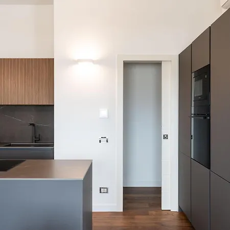 Guest house Panoramic Flat-les Bari