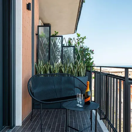 Panoramic Flat-les 3*